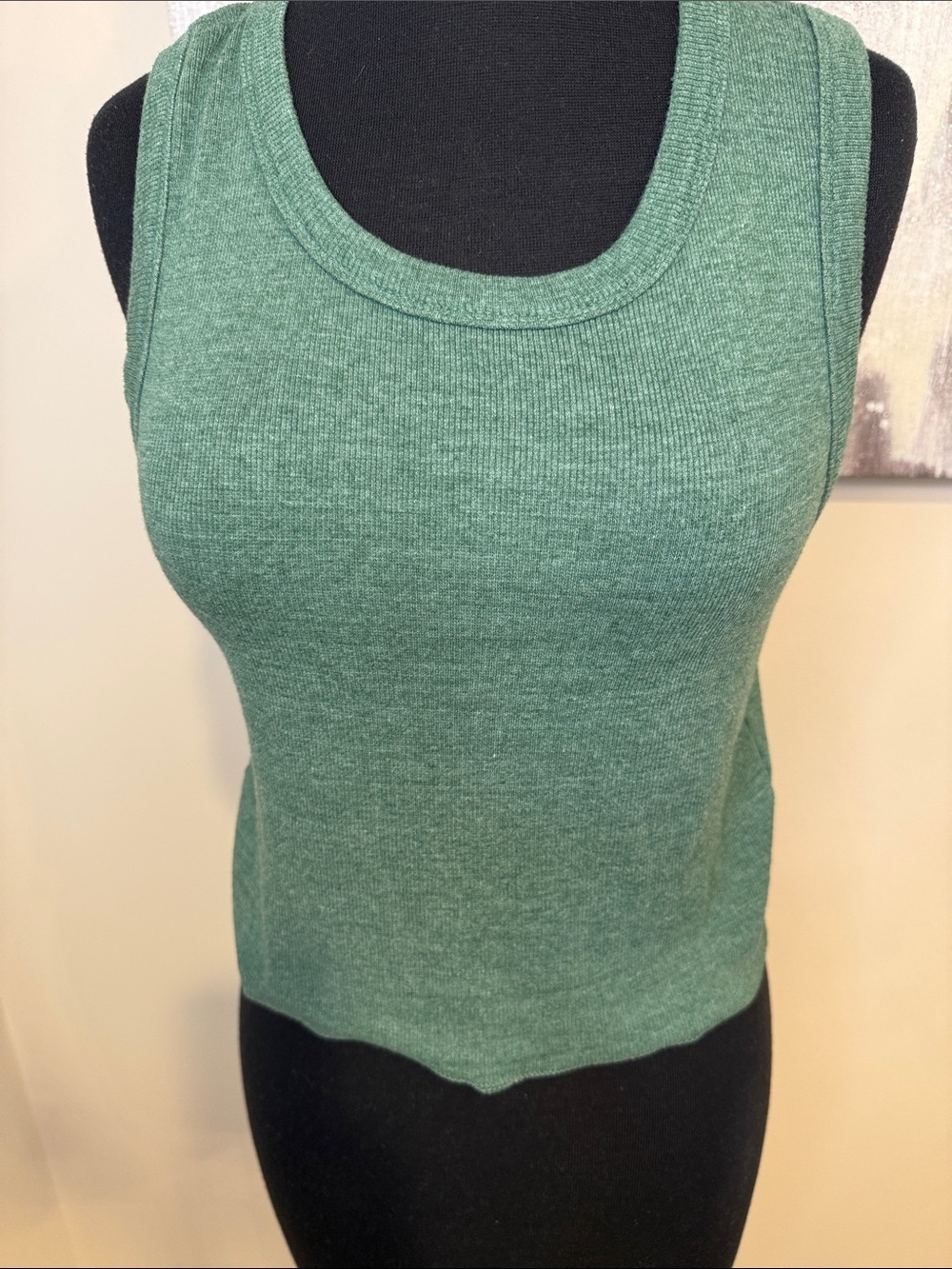 Ribbed Scoop Neck Tank Top - Green